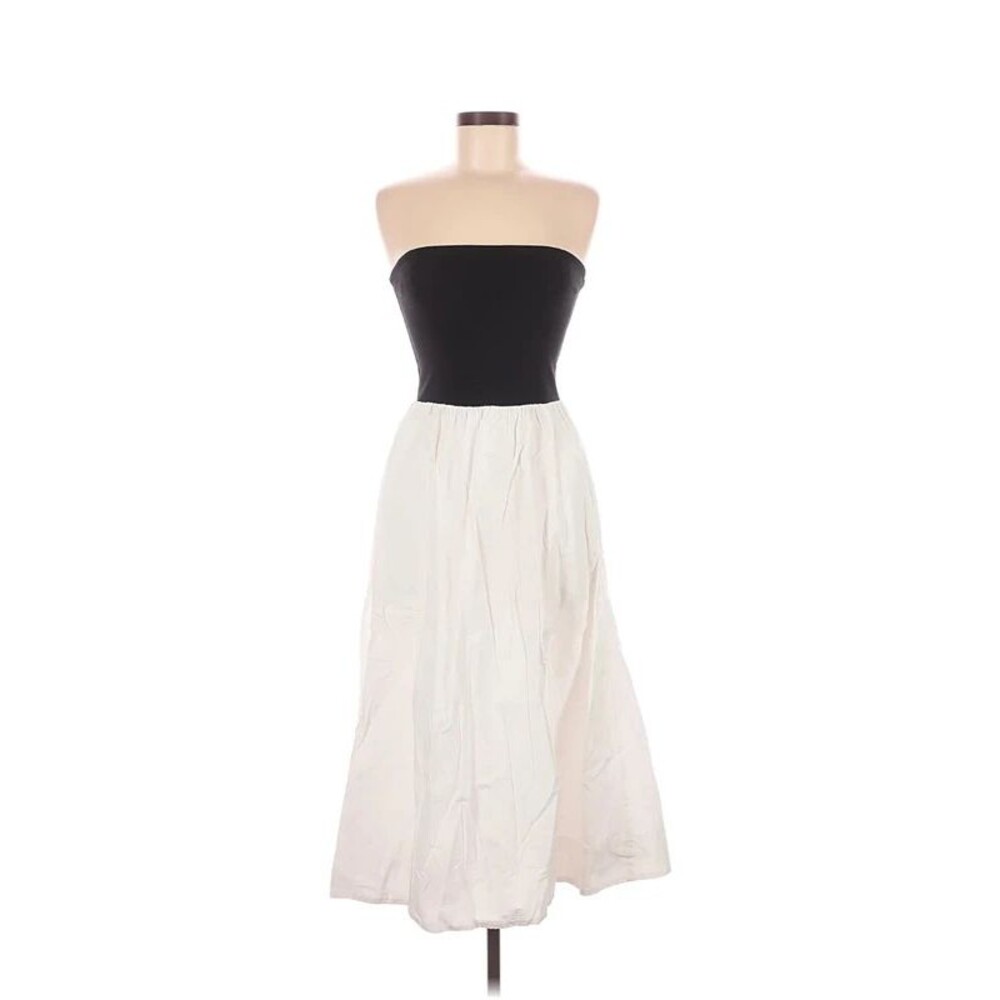 Aritzia Fluid Dress Size M Like New